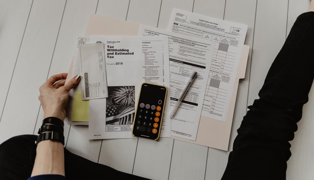 Budget planning notes and calculator